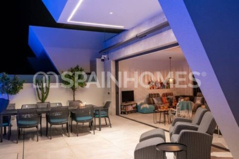 3 bedrooms Villa in My Loc, Vietnam No. 25748 8