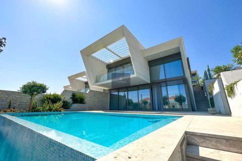 3 chambres Villa à Mouttagiaka, Cyprus No. 100694 2