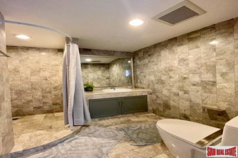 Квартира с 3 спальнями в Бангкок, Таиланд №97096 19