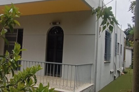 650m² Land in Kifisia, Greece No. 108173 8