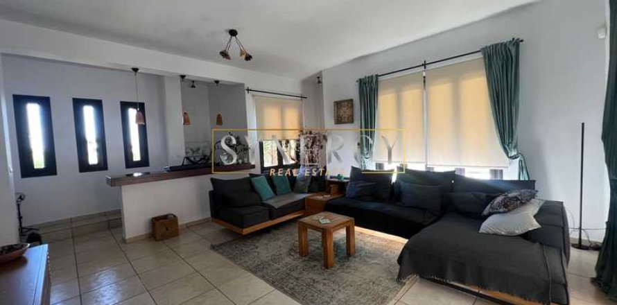 4 dormitorios House en Lakatamia, Cyprus No. 73330