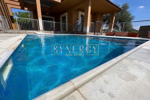 4 dormitorios House en Lakatamia, Cyprus No. 73330 10