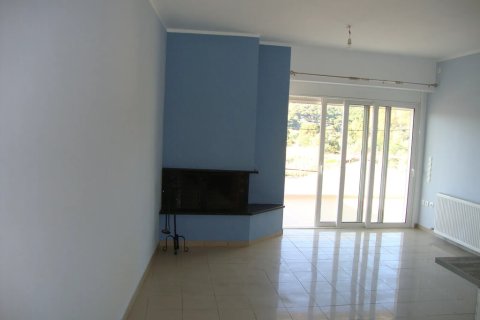 Квартира с 2 спальнями в Рафина, Греция №122506 2