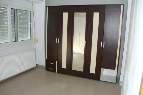Квартира с 2 спальнями в Рафина, Греция №122506 6