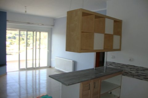 Квартира с 2 спальнями в Рафина, Греция №122506