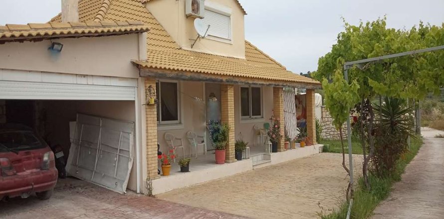 8 bedrooms House in Zakynthos, Greece No. 69558