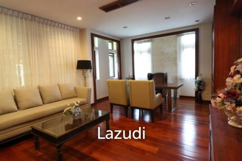 4 bedrooms House in Chiang Mai, Thailand No. 97701 6