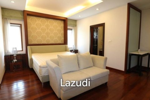 4 bedrooms House in Chiang Mai, Thailand No. 97701 10