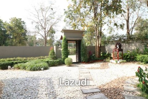 4 bedrooms House in Chiang Mai, Thailand No. 97701 3