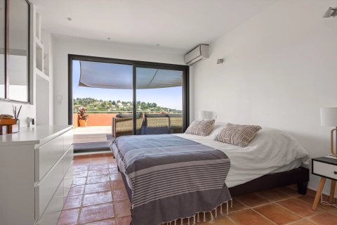 5 bedrooms Villa in Vence, France No. 67903 9