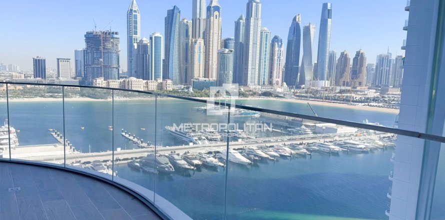 3 dormitorios Apartment en Duong Lam, Vietnam No. 94677