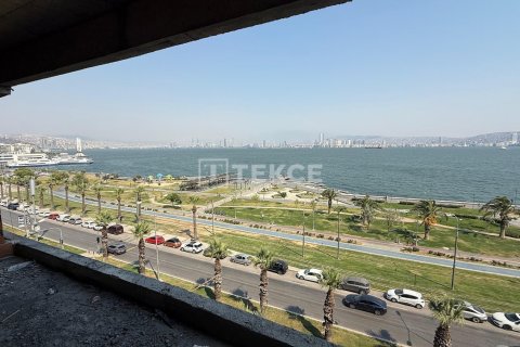 5 dormitorios Apartment en Izmir, Turkey No. 92749