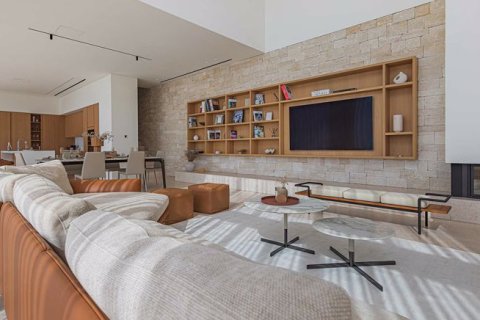 3 bedrooms Villa in Oroklini, Cyprus No. 78169 3