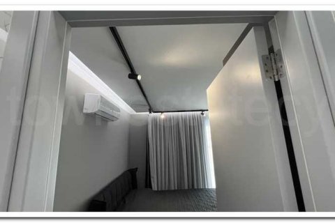 5 bedrooms Villa in Limassol, Cyprus No. 79678 10