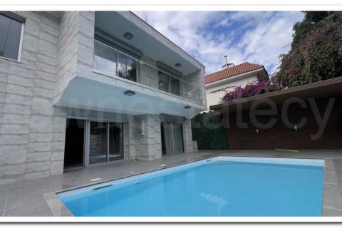 5 bedrooms Villa in Limassol, Cyprus No. 79678 1