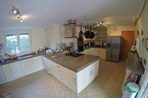 Вилла с 6 спальнями в Hai Bac, Вьетнам №85629 24