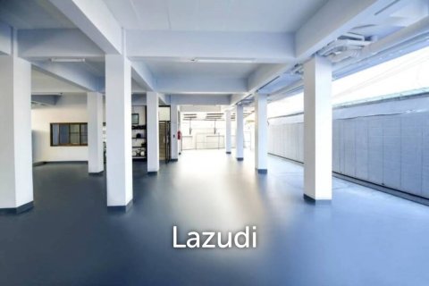 44 dormitorios Commercial property en Chiang Mai, Thailand No. 98020 5