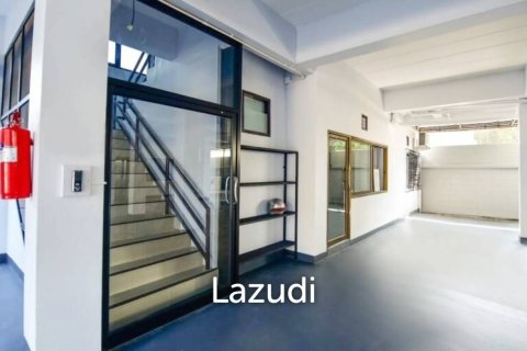 44 dormitorios Commercial property en Chiang Mai, Thailand No. 98020 7