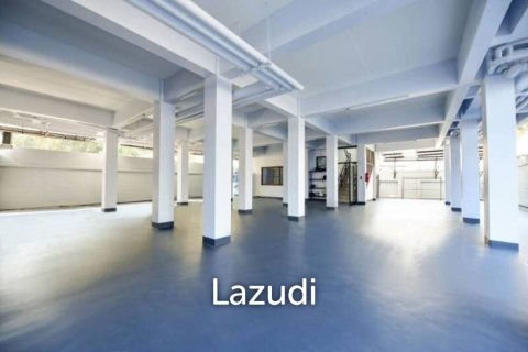 44 dormitorios Commercial property en Chiang Mai, Thailand No. 98020 4