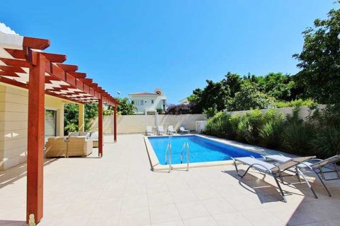 4 bedrooms House in Pyla, Cyprus No. 32124 4