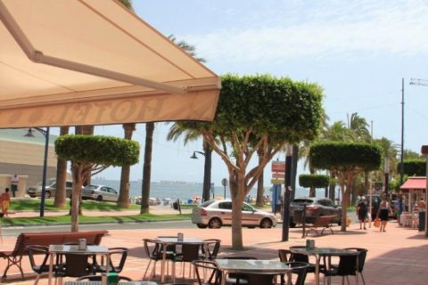 Отель, гостиница с 16 спальнями в Xuan Phu, Вьетнам №83779 4