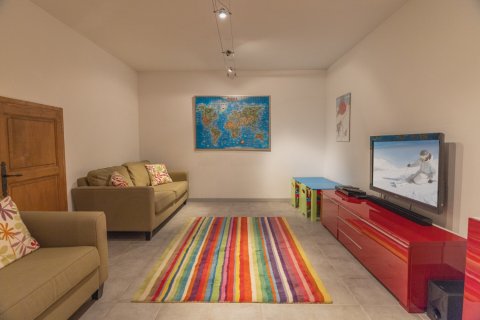 5 dormitorios House en Les Belleville, France No. 99568 15