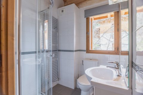 5 dormitorios House en Les Belleville, France No. 99568 8