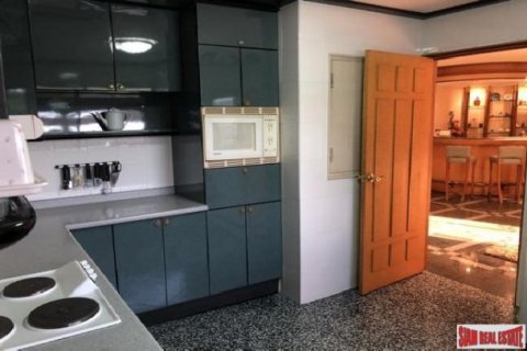 3 bedrooms Apartment in Pattaya, Thailand No. 96862 6