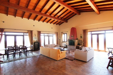4 dormitorios Villa en Corfu, Greece No. 78203 11