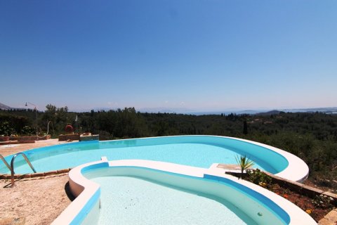 4 dormitorios Villa en Corfu, Greece No. 78203 4
