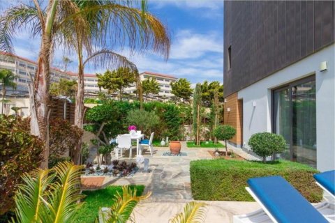 Studio Villa in Limassol, Cyprus No. 105687 7