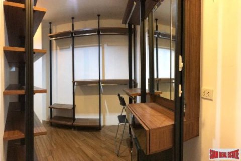 3 bedrooms Apartment in Bangkok, Thailand No. 95851 14