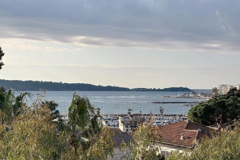 2 chambres Appartement à Cannes, France No. 69207 2