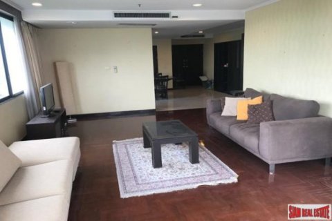 2 bedrooms Apartment in Bangkok, Thailand No. 96843 24