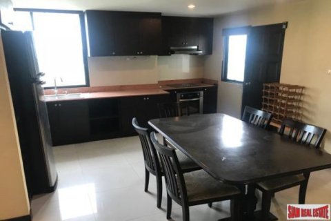 2 bedrooms Apartment in Bangkok, Thailand No. 96843 3