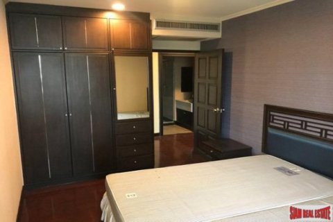 2 bedrooms Apartment in Bangkok, Thailand No. 96843 10