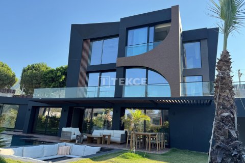 5 bedrooms Villa in Phi Dien, Vietnam No. 16634 1