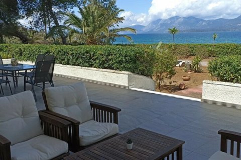 4 bedrooms House in Euboea, Greece No. 108414