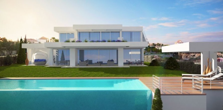 4 bedrooms House in Benahavis, Spain No. 25498