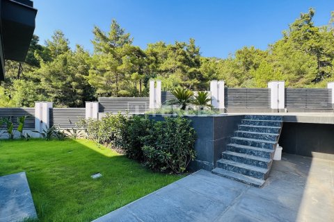 4 bedrooms Villa in Nenh, Vietnam No. 20799 4