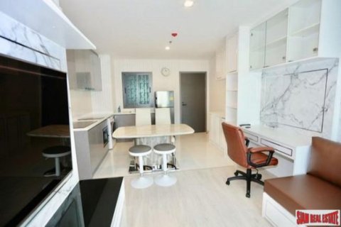 2 bedrooms Apartment in Bangkok, Thailand No. 96910 7