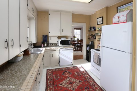 4 bedrooms House in Eagle, USA No. 104565 14