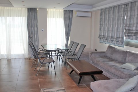 6 rooms Bâtiment à Korinos, Greece No. 54392 14