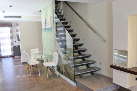 6 rooms Bâtiment à Korinos, Greece No. 54392 16