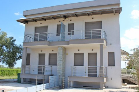 6 rooms Bâtiment à Korinos, Greece No. 54392 3