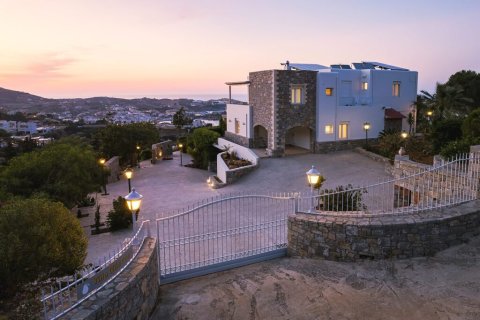 6 bedrooms Villa in Gazi, Greece No. 57969 13