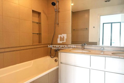 2 bedrooms Apartment in Quynh Loi, Vietnam No. 94736 9