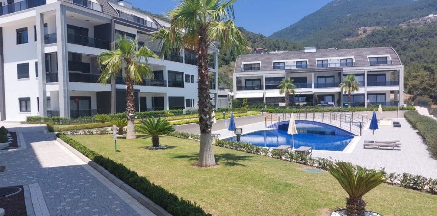 Квартира с 4 комнатами в Оба, Турция №18061