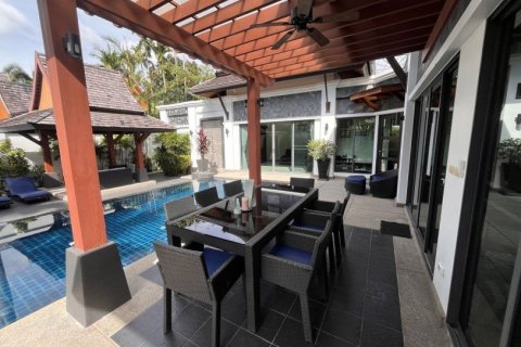 170m² Villa in Layan Beach, Thailand No. 97438 3