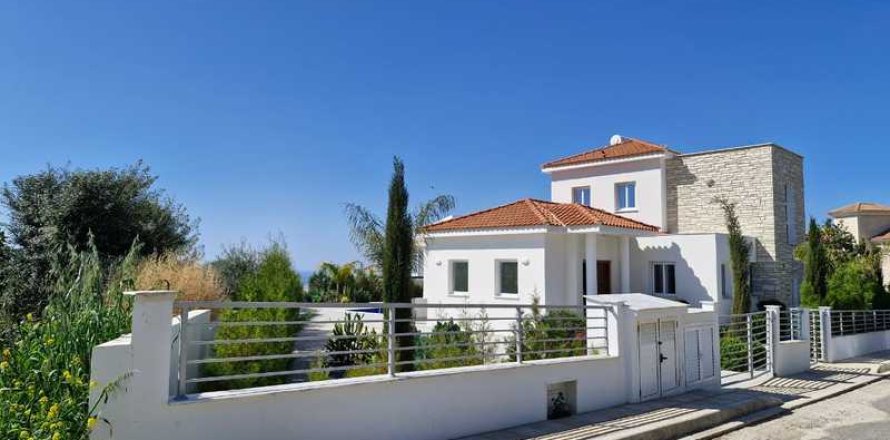 4 dormitorios Villa en Pegeia, Cyprus No. 101186